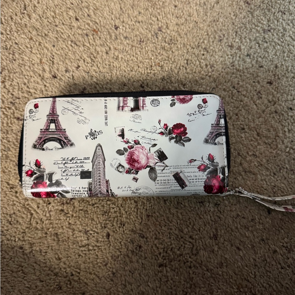 Elegant Parisian Print Women's Wallet